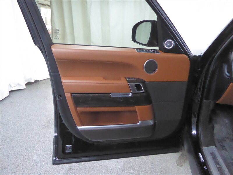 2016 LAND ROVER RANGE ROVER - Image 24