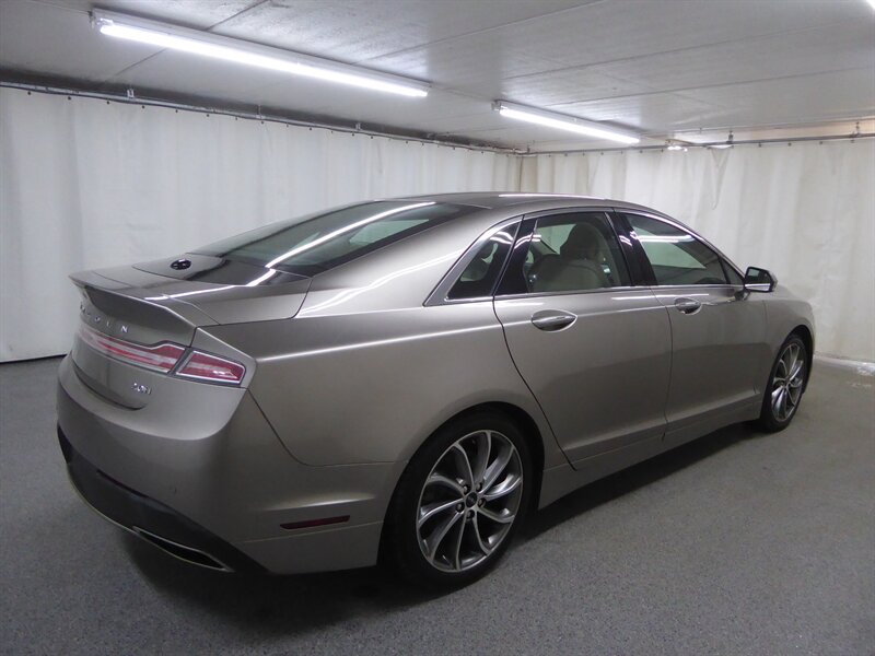 2019 LINCOLN MKZ - Image 7