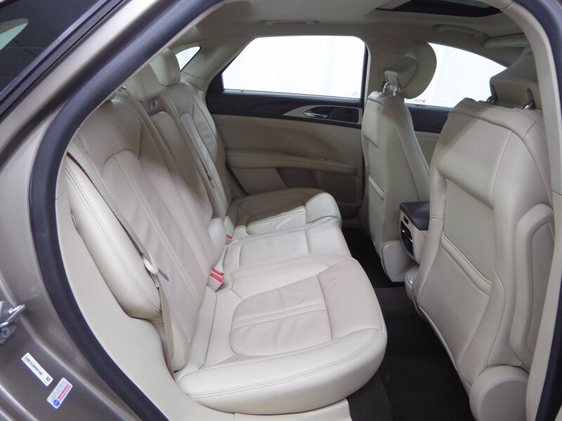 2019 LINCOLN MKZ - Image 30