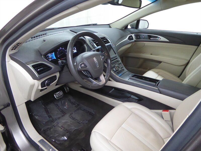 2019 LINCOLN MKZ - Image 18