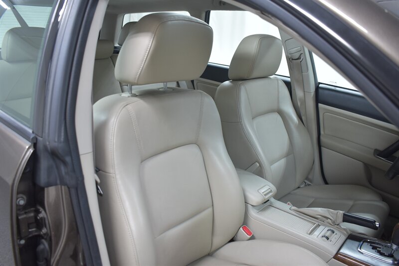 2008 SUBARU OUTBACK - Image 20