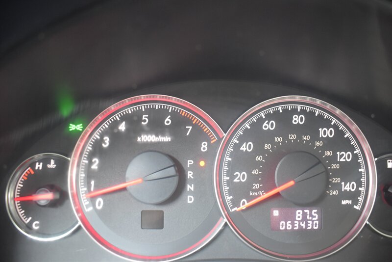 2008 SUBARU OUTBACK - Image 10