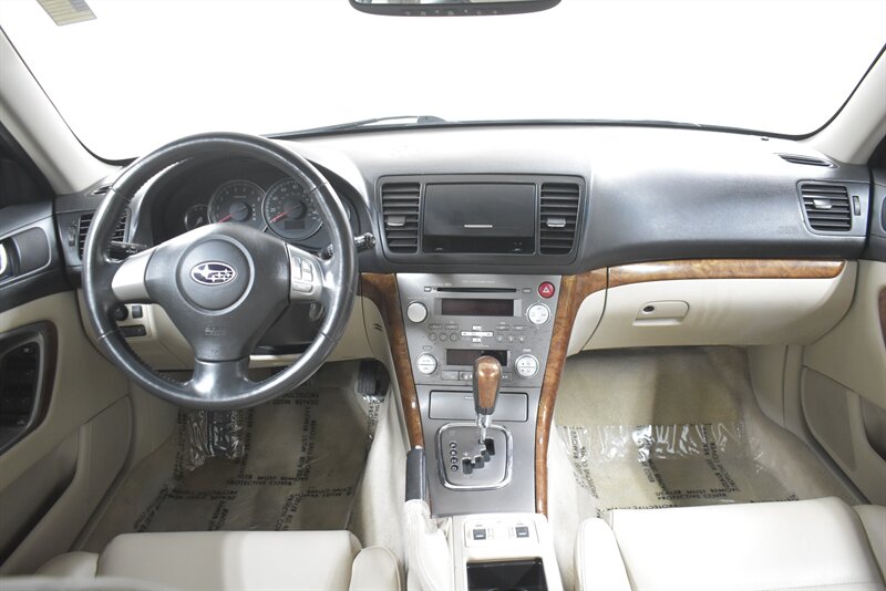 2008 SUBARU OUTBACK - Image 7