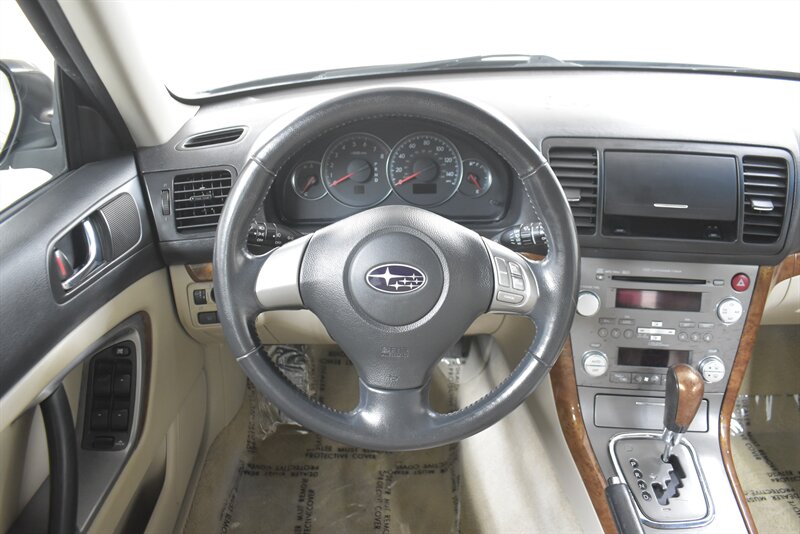 2008 SUBARU OUTBACK - Image 8