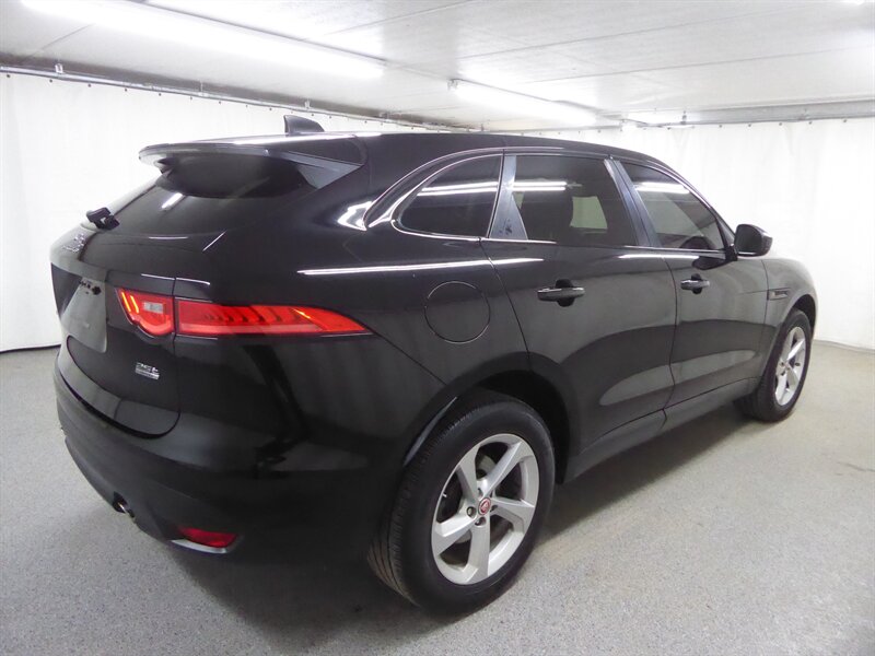 2020 JAGUAR F-PACE - Image 7