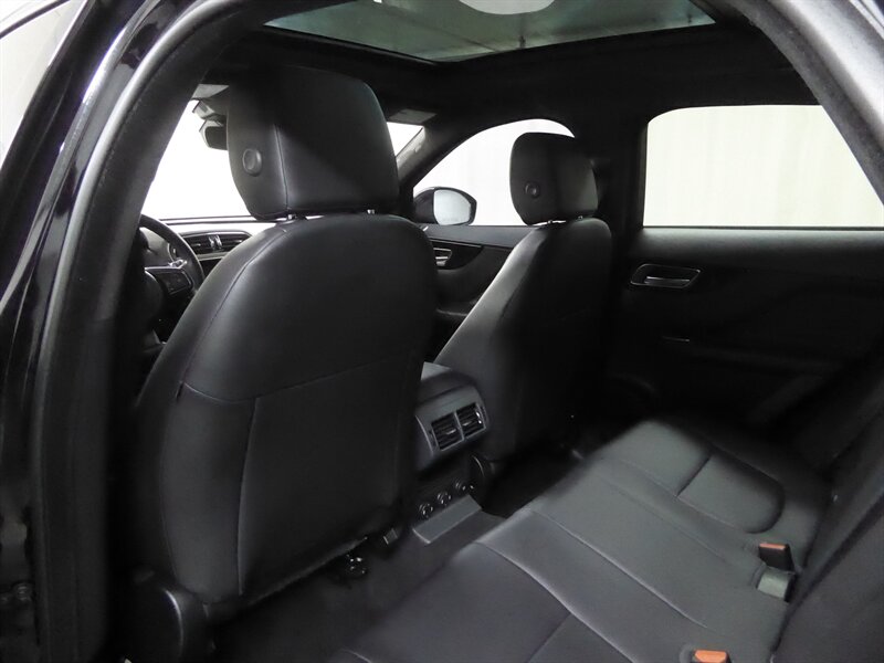 2020 JAGUAR F-PACE - Image 26