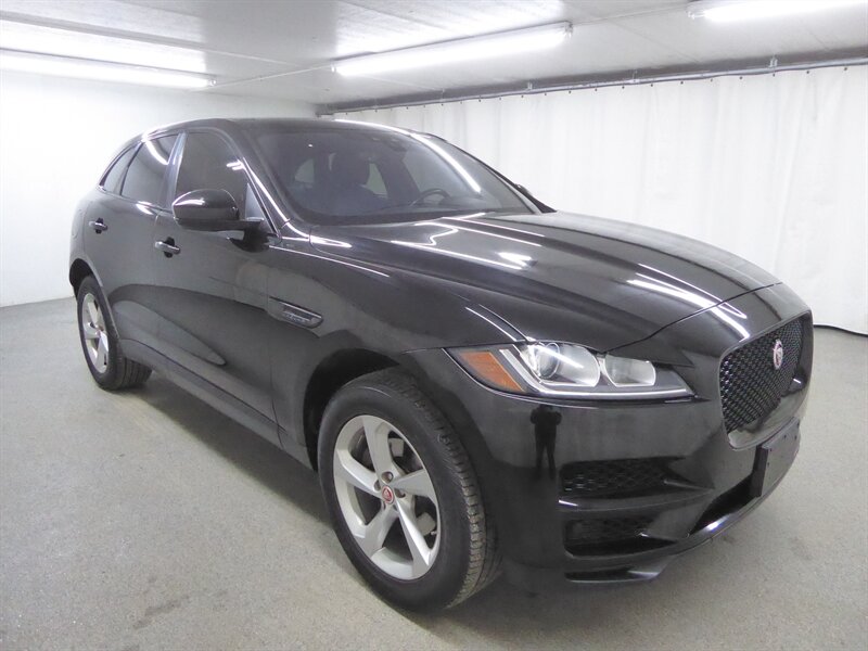 2020 Jaguar F-PACE 25t Premium  