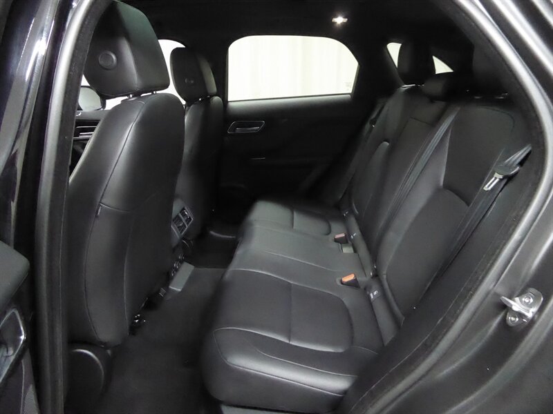 2020 JAGUAR F-PACE - Image 27
