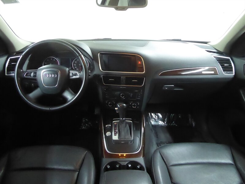 2012 AUDI Q5 - Image 9
