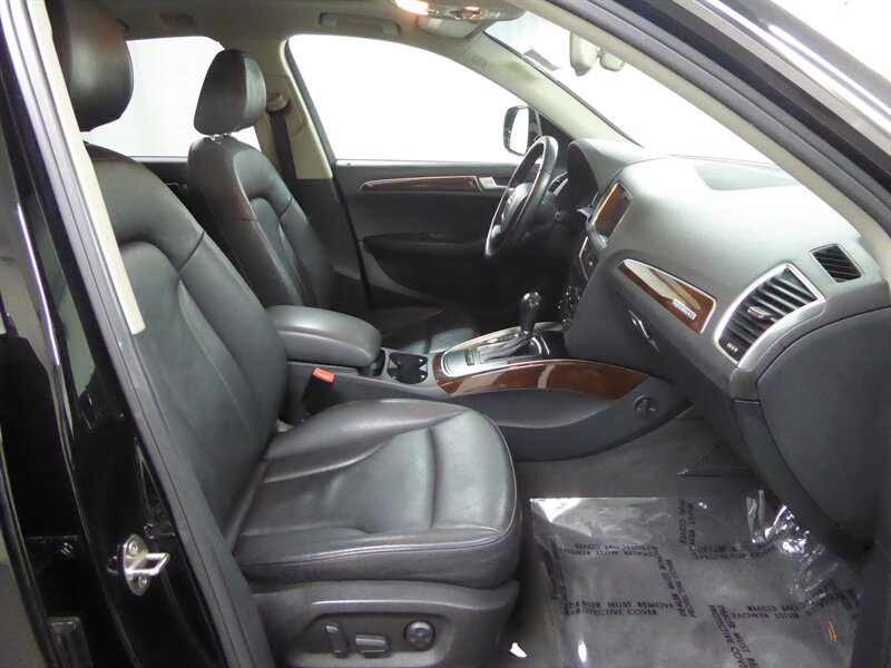 2012 AUDI Q5 - Image 24