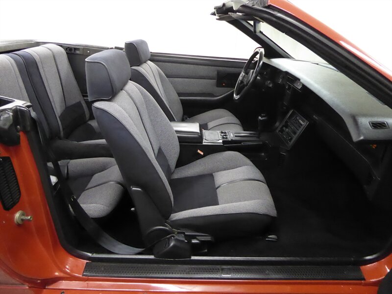 1988 CHEVROLET CAMARO - Image 30