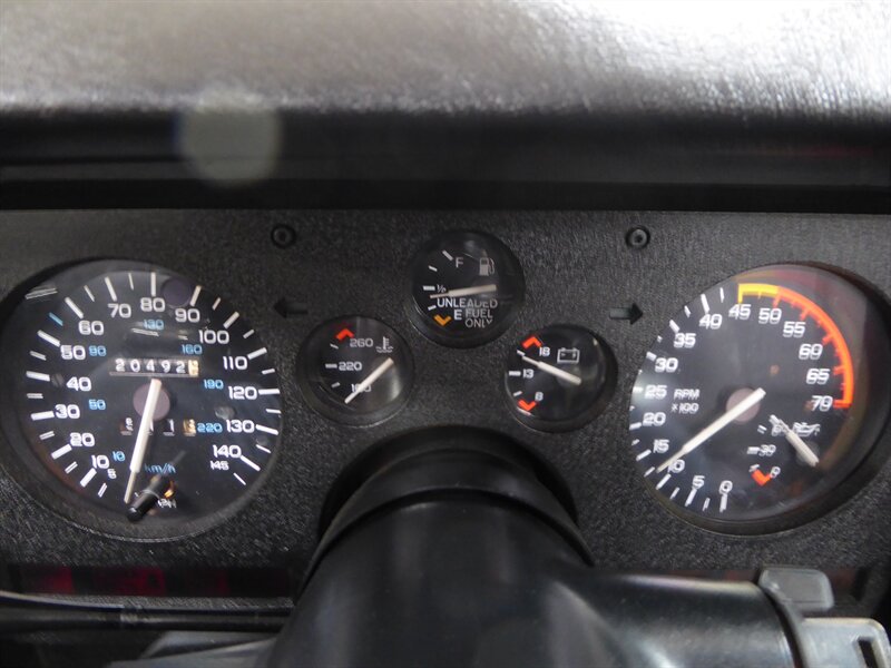 1988 CHEVROLET CAMARO - Image 20