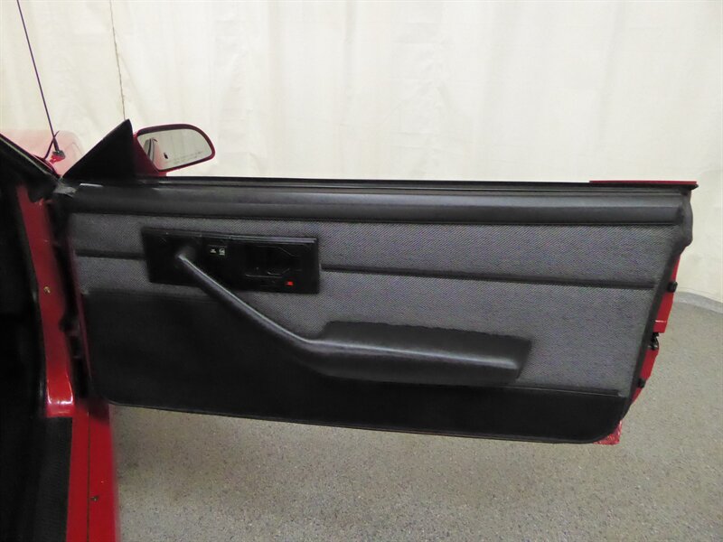 1988 CHEVROLET CAMARO - Image 32