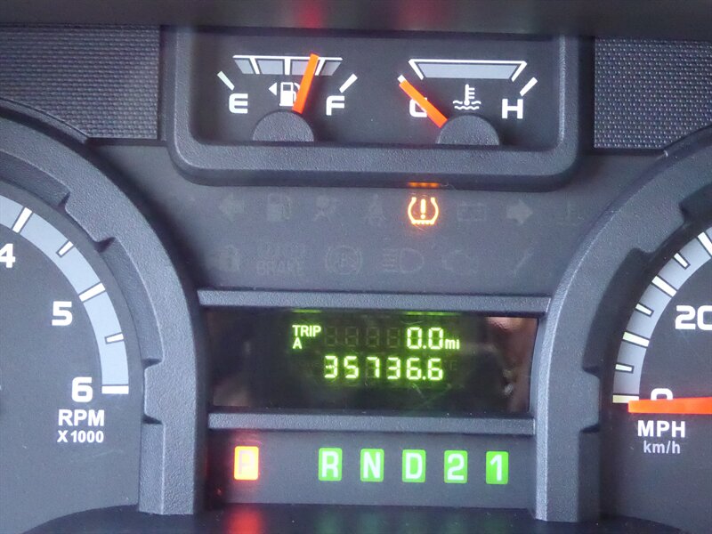 2013 FORD E-350 - Image 12