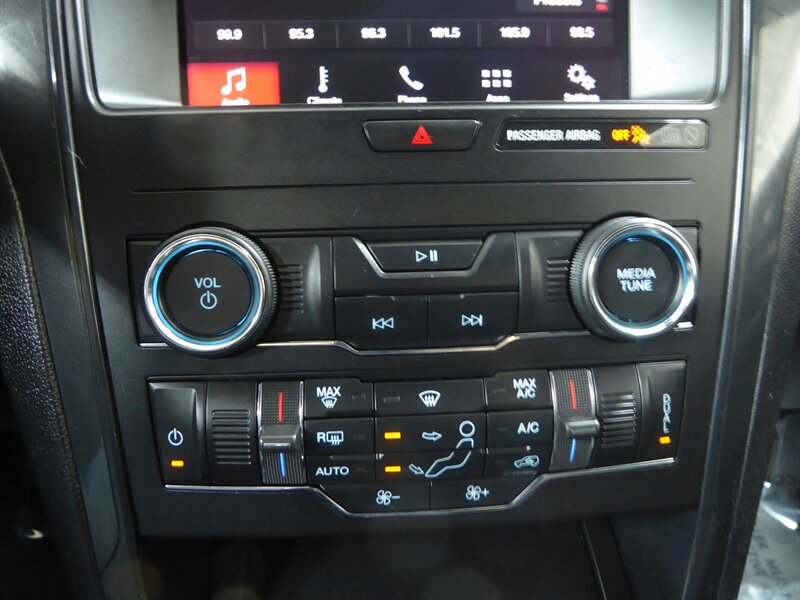 2019 FORD EXPLORER - Image 16