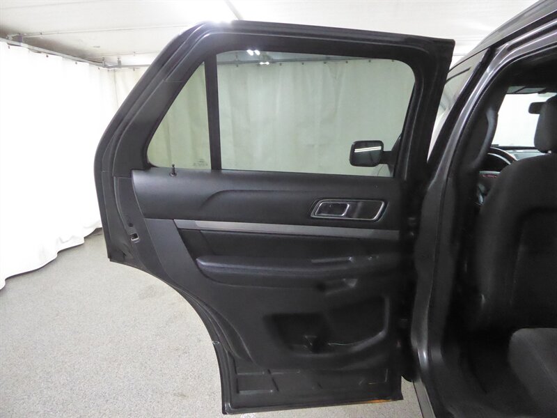 2019 FORD EXPLORER - Image 30