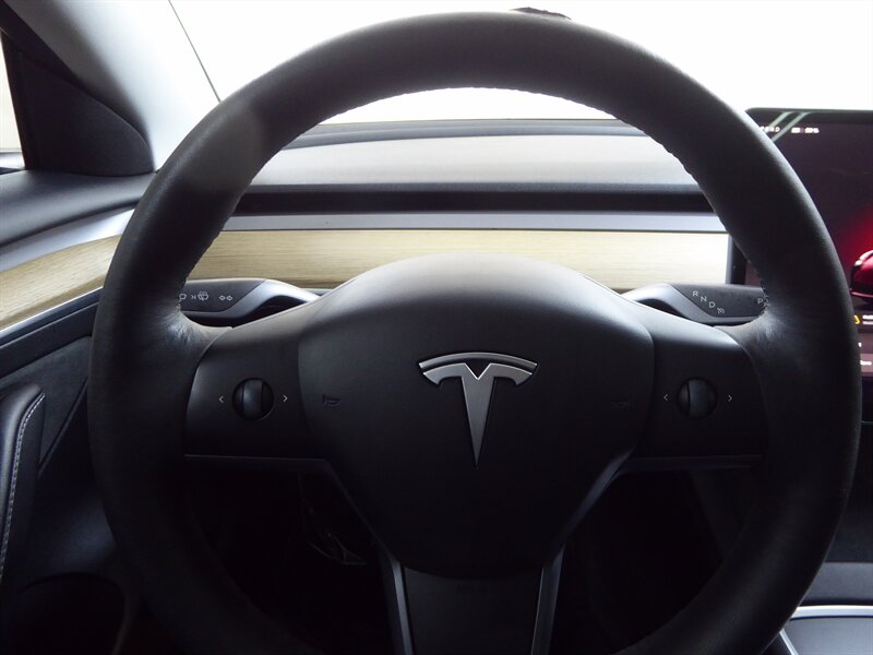 2023 TESLA MODEL 3 - Image 11