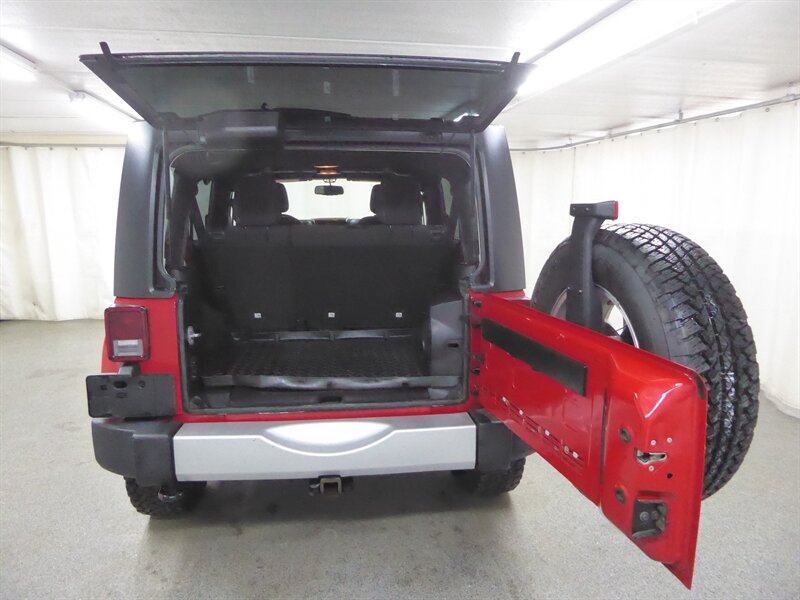 2014 JEEP WRANGLER - Image 30