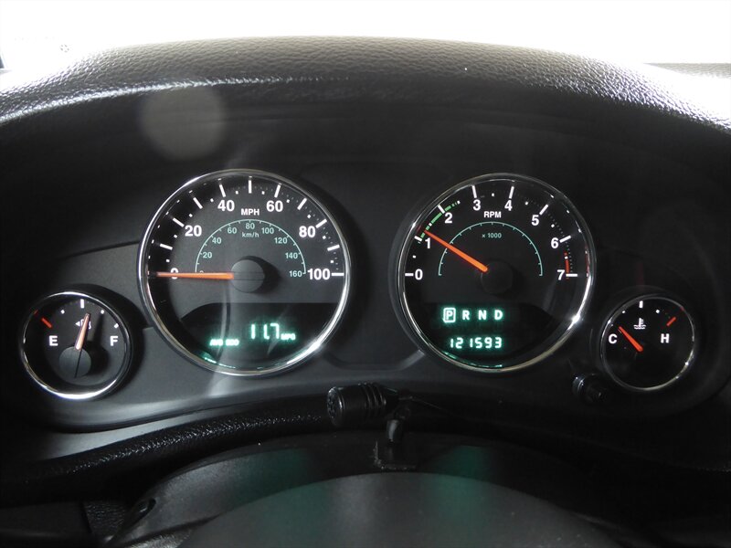 2014 JEEP WRANGLER - Image 12