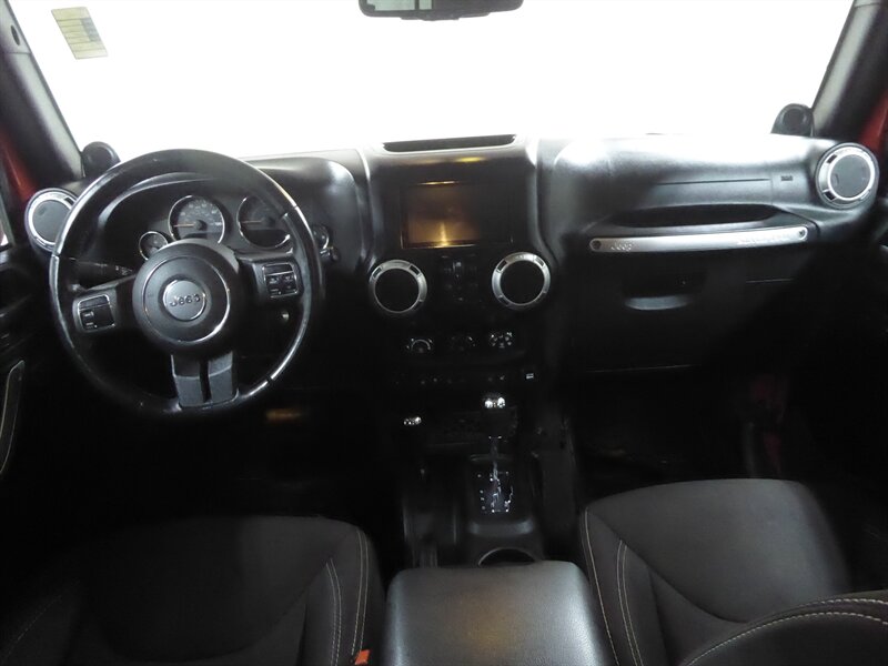 2014 JEEP WRANGLER - Image 9