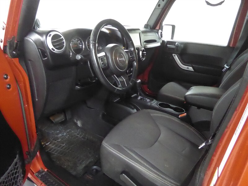 2014 JEEP WRANGLER - Image 16
