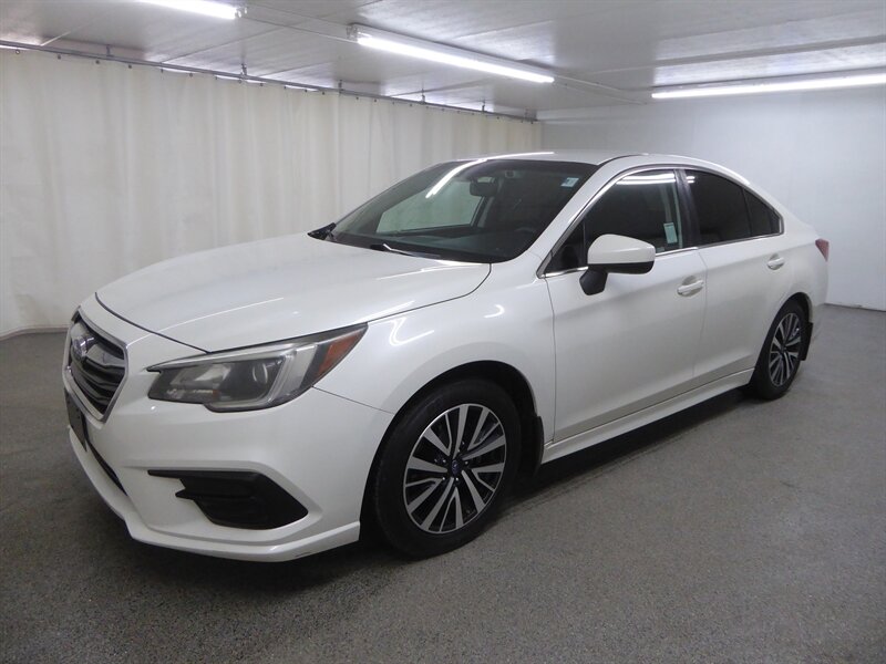 2019 SUBARU LEGACY - Image 3