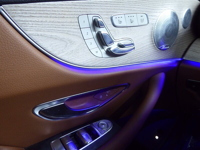 2018 MERCEDES-BENZ E-CLASS - Image 19