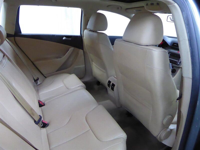 2008 VOLKSWAGEN PASSAT - Image 27