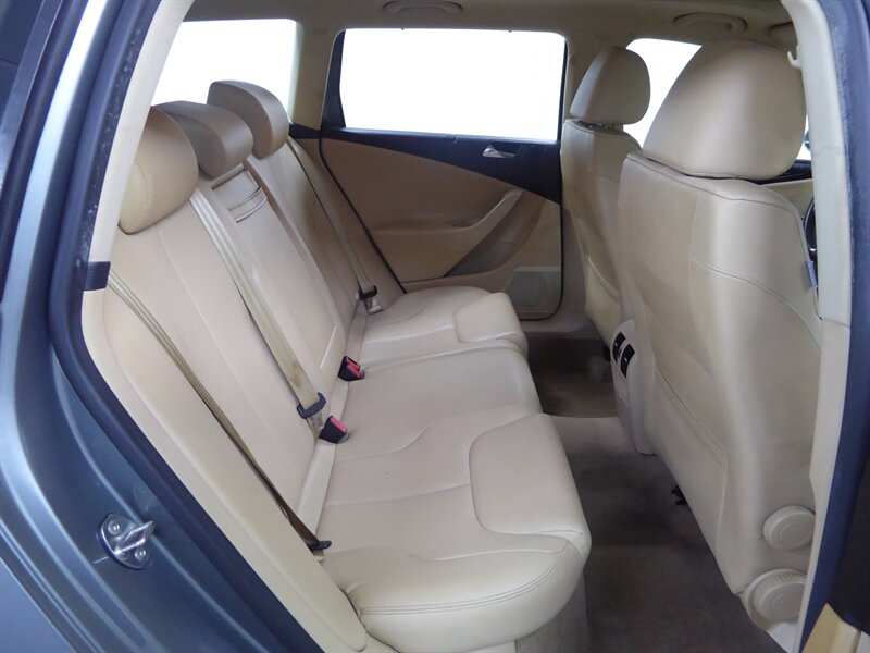 2008 VOLKSWAGEN PASSAT - Image 28