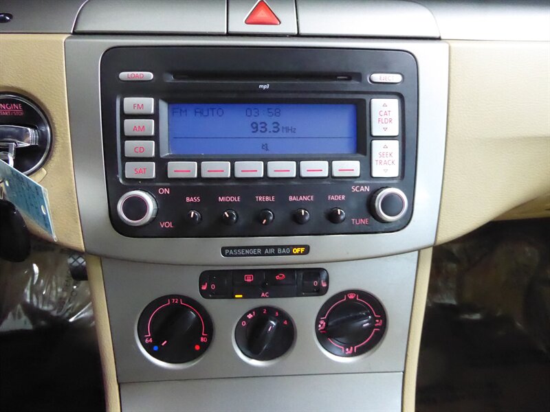 2008 VOLKSWAGEN PASSAT - Image 14