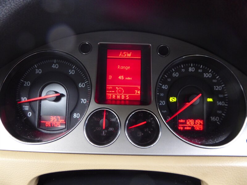 2008 VOLKSWAGEN PASSAT - Image 12