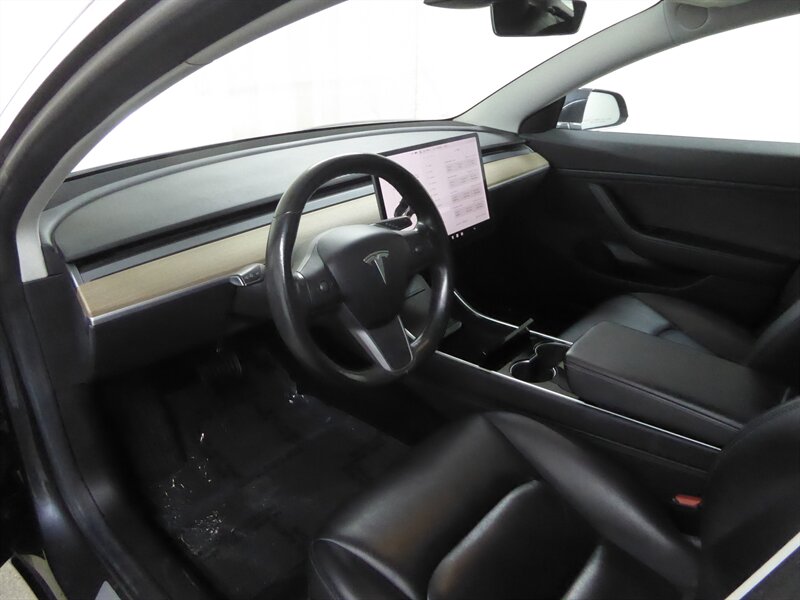 2018 TESLA MODEL 3 - Image 18