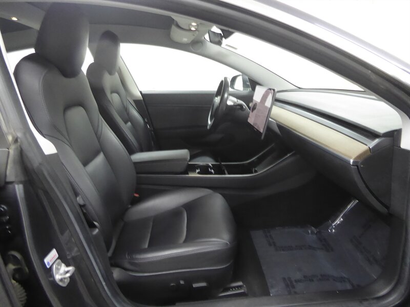 2018 TESLA MODEL 3 - Image 24