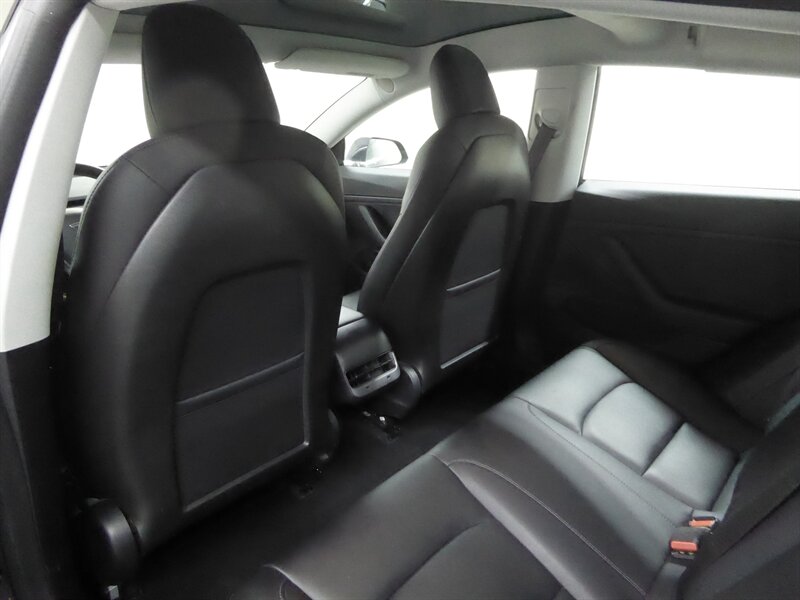 2018 TESLA MODEL 3 - Image 26