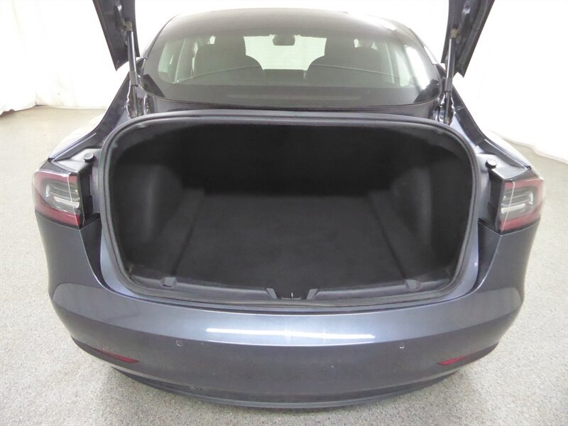 2018 TESLA MODEL 3 - Image 32