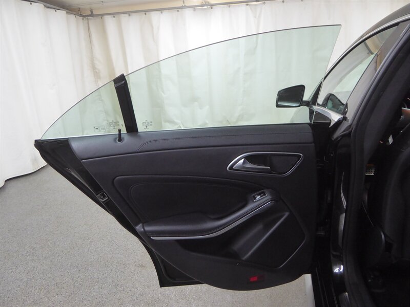 2014 MERCEDES-BENZ CLA-CLASS - Image 31
