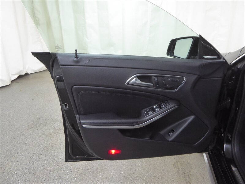 2014 MERCEDES-BENZ CLA-CLASS - Image 24