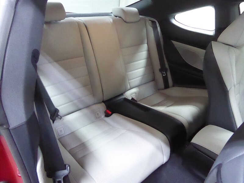 2015 LEXUS RC - Image 27