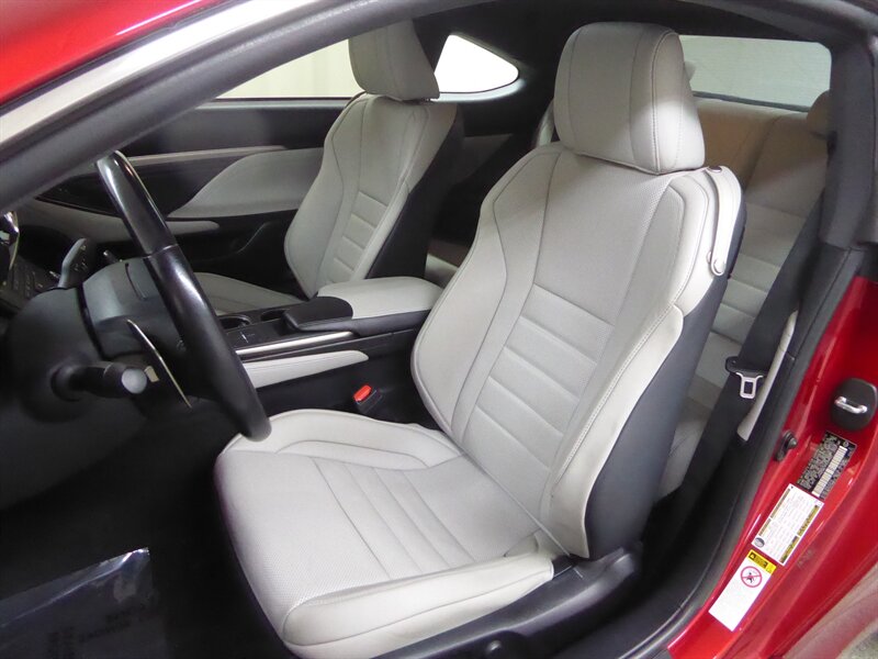 2015 LEXUS RC - Image 20