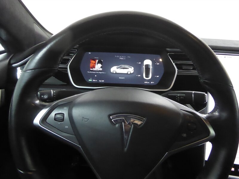 2016 TESLA MODEL S - Image 11