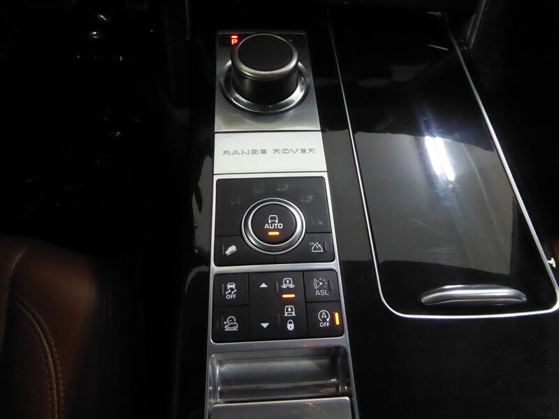 2016 LAND ROVER RANGE ROVER - Image 18