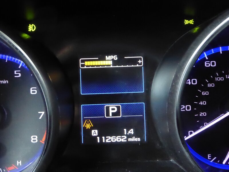 2017 SUBARU OUTBACK - Image 13