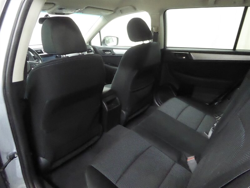 2017 SUBARU OUTBACK - Image 26