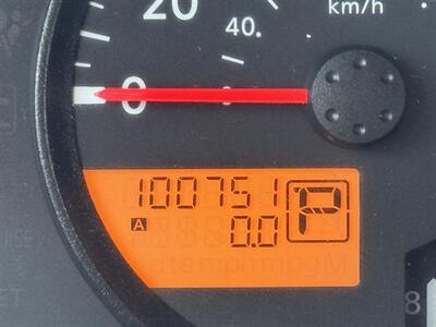 2011 Nissan Frontier SV V6   - Photo 21 - Pittsburgh, PA 15226