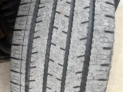 2011 Nissan Frontier SV V6   - Photo 15 - Pittsburgh, PA 15226