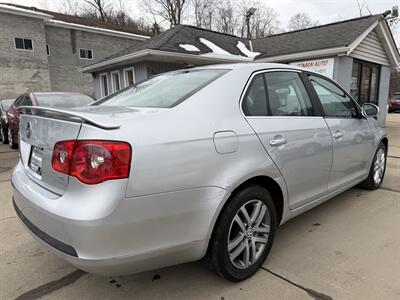 2007 Volkswagen Jetta 2.5   - Photo 4 - Pittsburgh, PA 15226