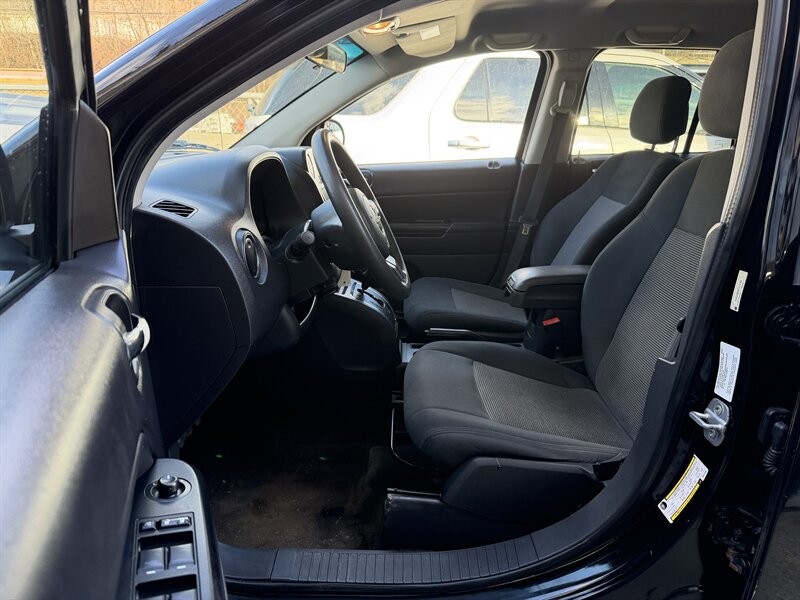 2014 Jeep Compass Sport - Photo 16 - Pittsburgh, PA 15226