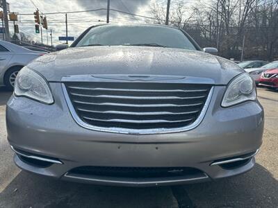 2014 Chrysler 200 Touring   - Photo 6 - Pittsburgh, PA 15226