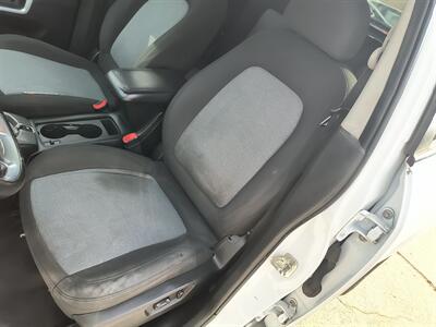 2014 Chevrolet Captiva Sport LT   - Photo 8 - Pittsburgh, PA 15226