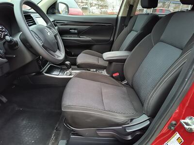2019 Mitsubishi Outlander ES   - Photo 7 - Pittsburgh, PA 15226